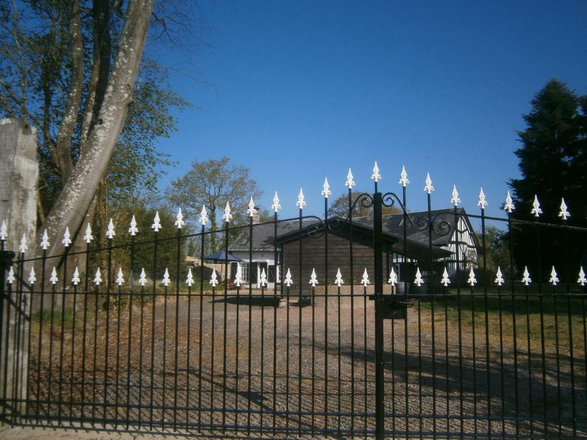 Villa La Grange Rânes Esterno foto